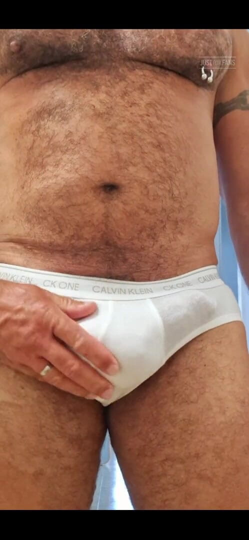 Mike Gross: Biancheria intima