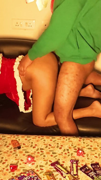 Hintli kız arkadaş Siya Hintçe ile Noel günü seks