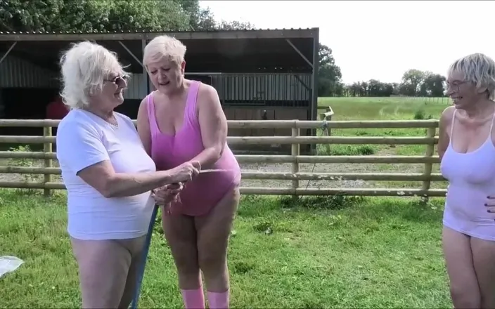Uk Joolz: Plastic Raincoats and Wellie Boot Fun with Claire &amp; Barby
