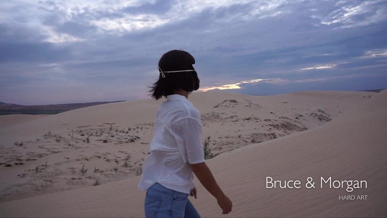 Bruce-and-Morgan: Morgan yang dahaga di padang pasir