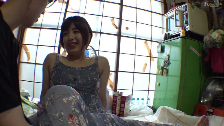 Raptor Inc: Trans- maschio di casa per ragazza in pre-operazione. Seni che...