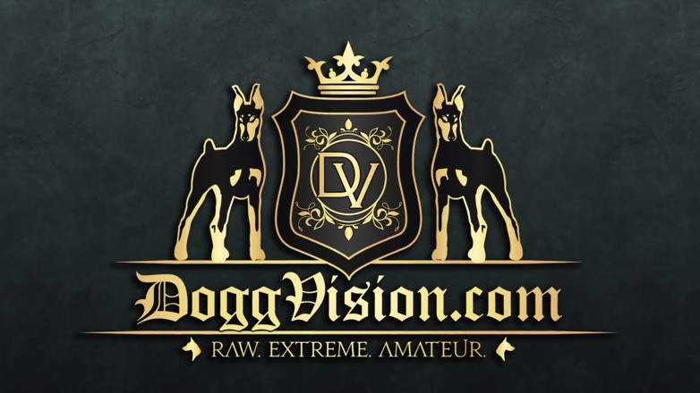 DoggVision: Super buco del culo peloso e figa bbw mangia il...