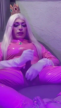 Tranny Princess Peach Solo latexová masturbace
