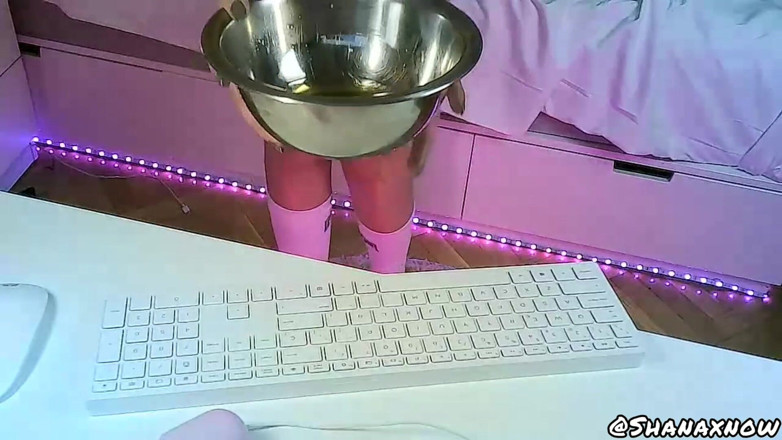 Shanaxnow: Pouze členové, které čůrám v mé živé show