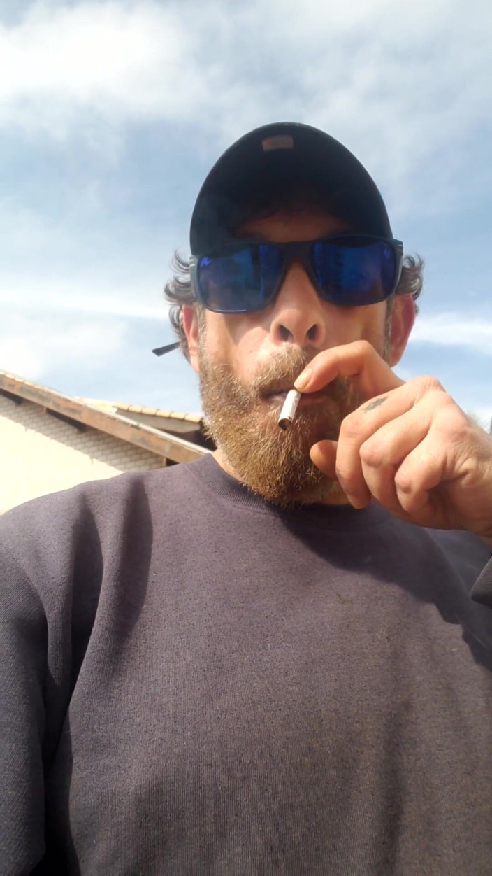 BBIG: Smoking Tabaco Compilation 01