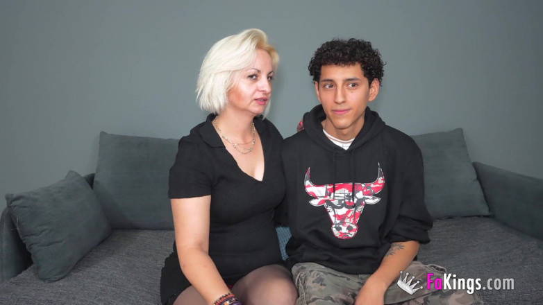 FAKings: Geschiedene mami lässt los: süße lolly knallt jetzt alles, was...