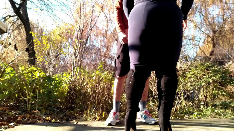 OurFetishLife: 这就是我的继子让我做的