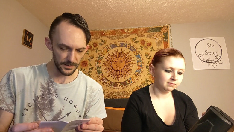 Sin Spice by Sophia Sinclair and Jasper Spice: Zssnly Bootypop membuka kotak stroker automatik