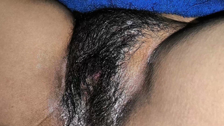 Theblackxxx: Ceretta della vagina pelosa parte 2