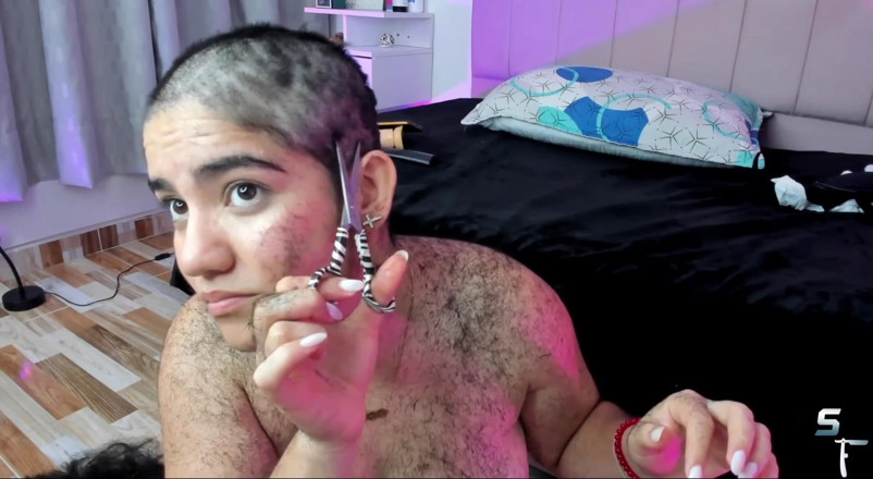 Shave Flix: Violetta