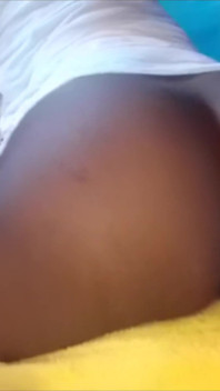 Honění mého polštáře Intenzivní sténání, třesoucí se orgasmy
