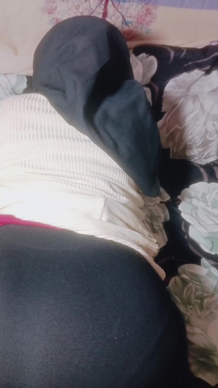 Asian girl videos: Hijab Indonesia