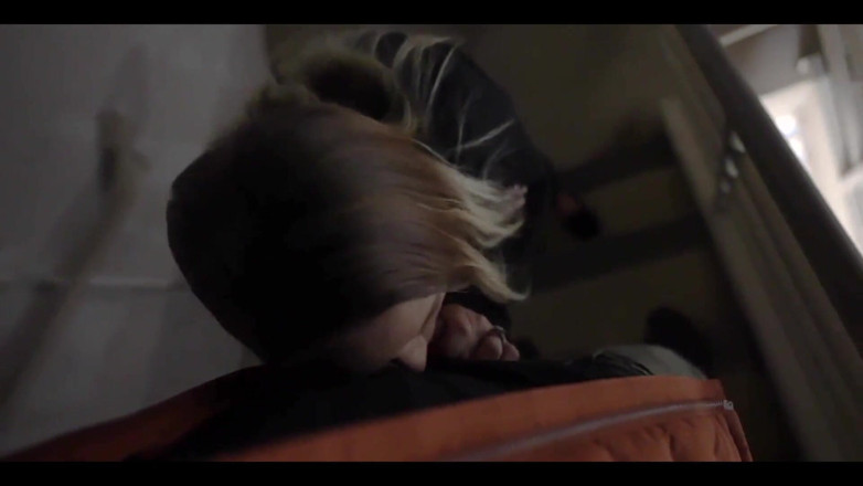 Mya Lane: Koppel betrapt op neuken, risicovolle pijpbeurt en creampie
