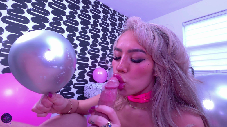 Nicky Rebel: Luna'nın ıslak balon oral seksi 4k