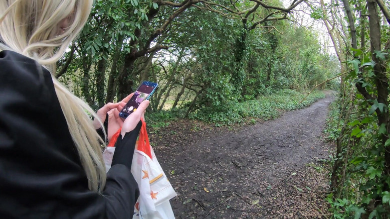The Midnight Minx: Forest Track Stop and Wank Fun X