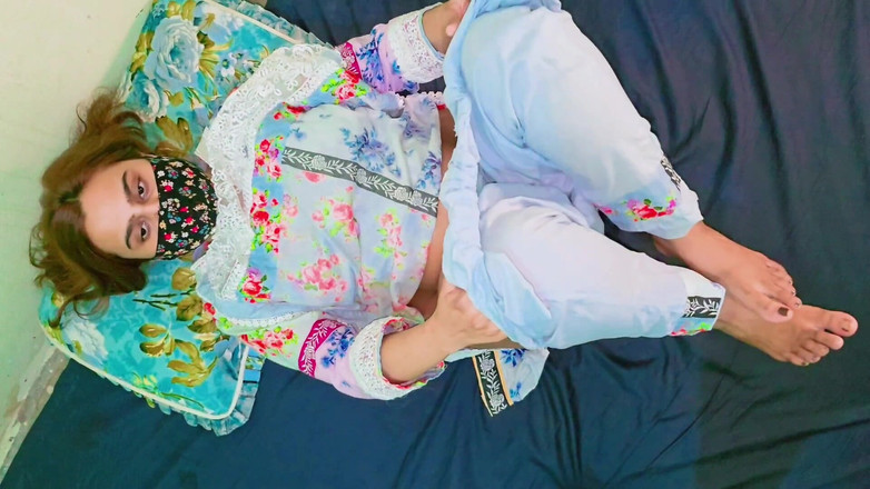 Faryal: Student ne lerares Ko Chod Dia-hindi audio-lading kreunend