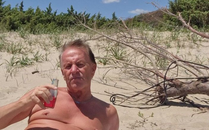 Gigi and David: Nudyści beach stripchat sex show Gigindave Shemale Girlfriend Public Encounter...