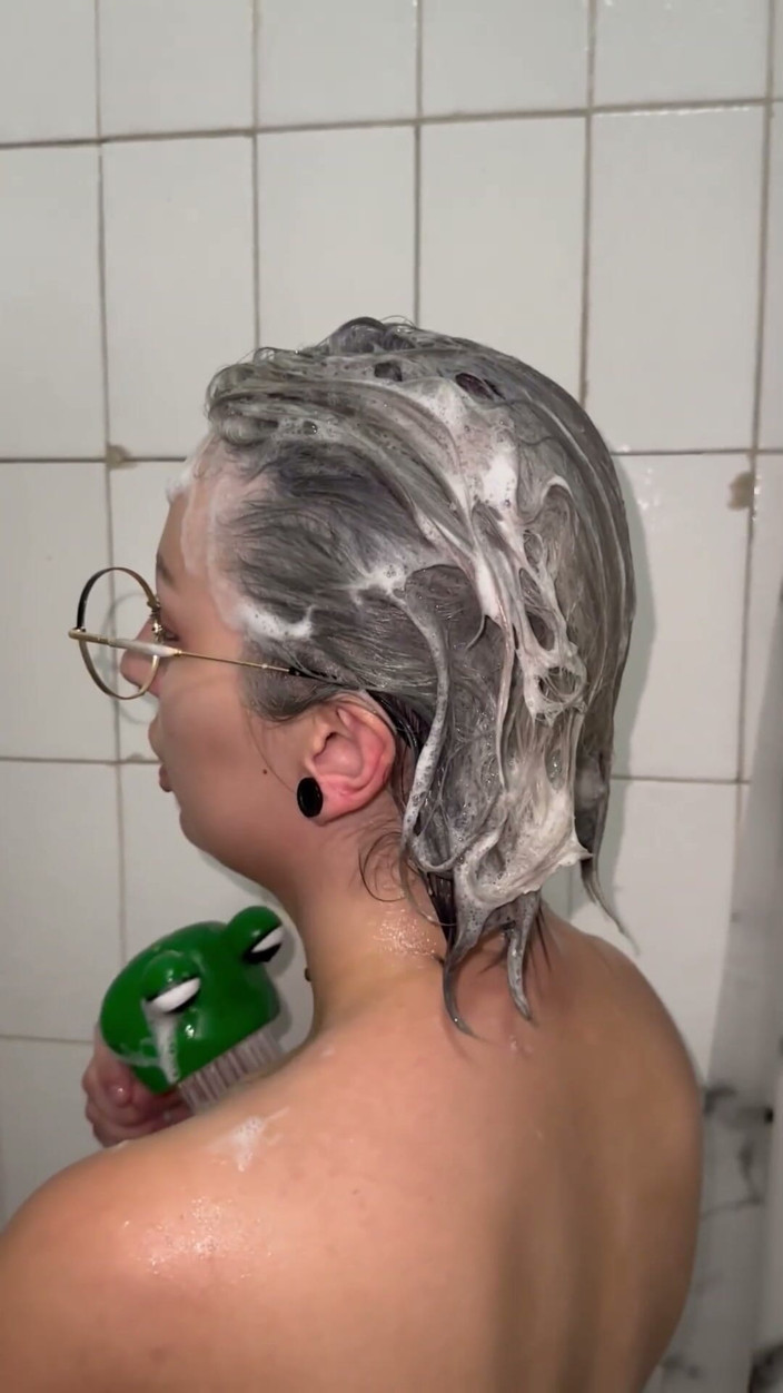 lanalovacutie: Washing Hair with New Mask Shower After Long Day