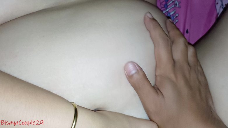 BisayaCouple29: ピネイ・ハングリー・プッシーがとても濡れる