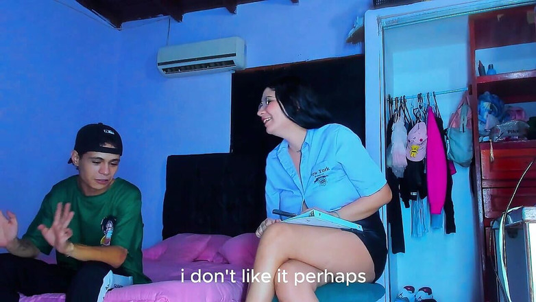 camilasex: Шлюшка моей мачехи - мой доктор и сосет член пациента