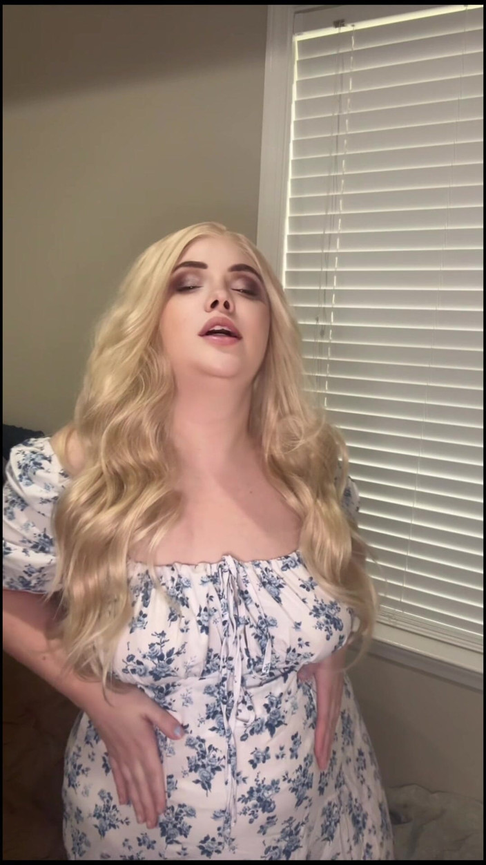 Dirtysecret: Main peranan mengandung melancap melalui pengecutan