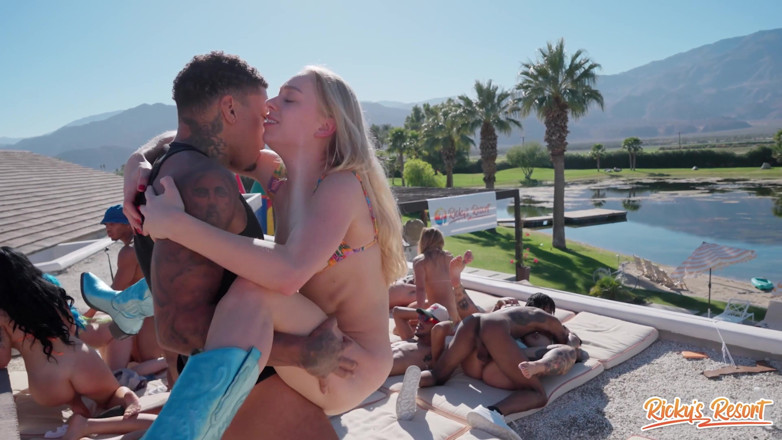 Ricky's Resort: Air Thugger Episode