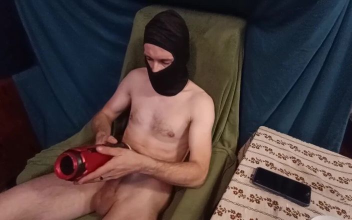 kickerscooter: Echte amateur scheert zijn ballen en trekt dan zijn pik...