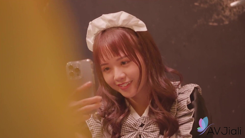AV Jiali: Horny Caffe Maid Wen Ruixin Controlled by a Client