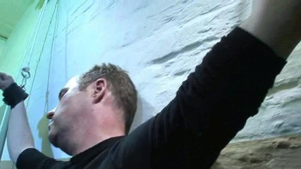 Doris Distel: Handjob for my bondage lover