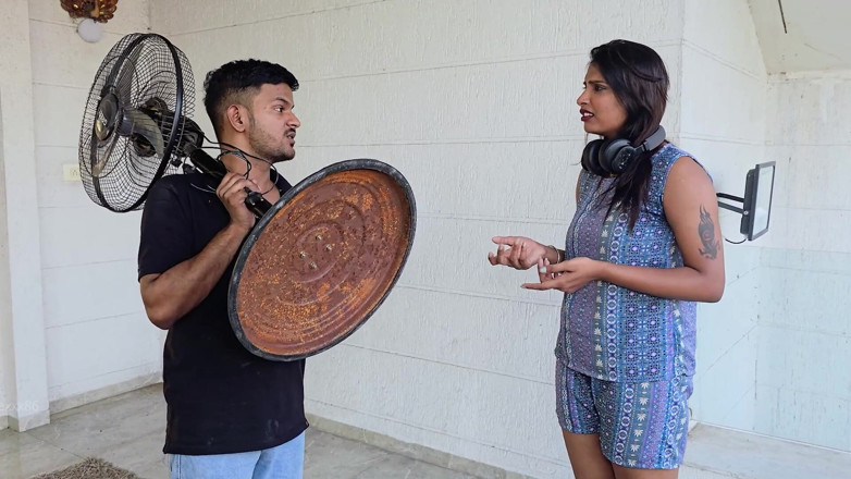 HOTSEXXX86: Indische hete pornoster Tejaswini neuken met haar fan enorme 20 cm...