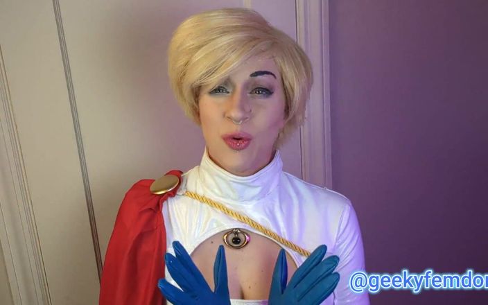 Geeky Femdom: Powegirl's Tits Mind kontrollerar simps