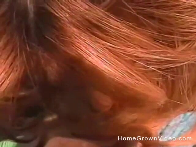 Homegrown Amateurs: 이 빨간 머리에서 젖탱이 따먹기
