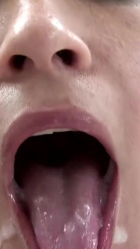 애널을 원하는 젊고 발정난 여성의 모음집
