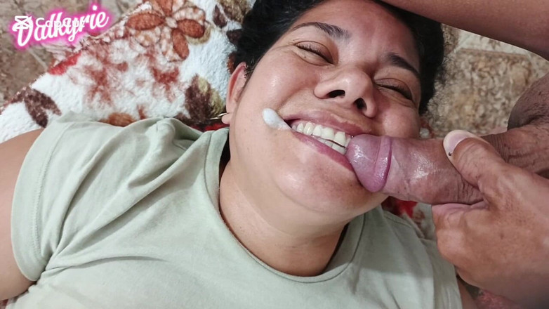 Valkyrie and Luigy Couple: Zusammenstellung blowjob-freundin tief in den hals amateur