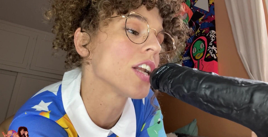 VibeWithMommy: La signora jizzle fa guardare il suo dolce figliastro cornuto...