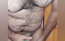 Sexy man underwear: Éjaculation dans un string vert sexy