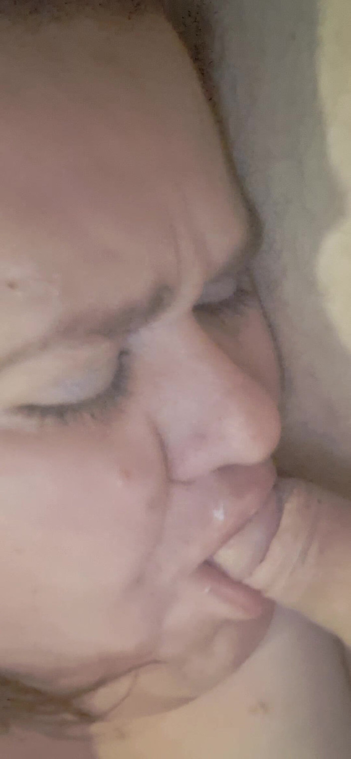 MAGLIGHTGIRL69: Nepřestávejte sát