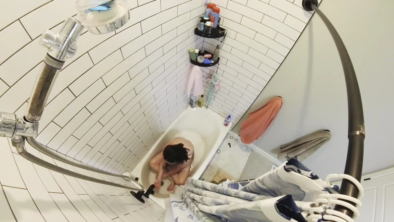 Bigmax8inch: Shower After Fitness Full Solo Girl
