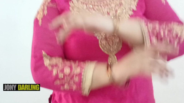 Jony Darling: India punjabi paquistaní 