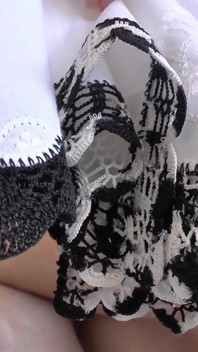 Your Vintage Handkerchief Sniffing Day - Part 1, Lady Victoria Valente