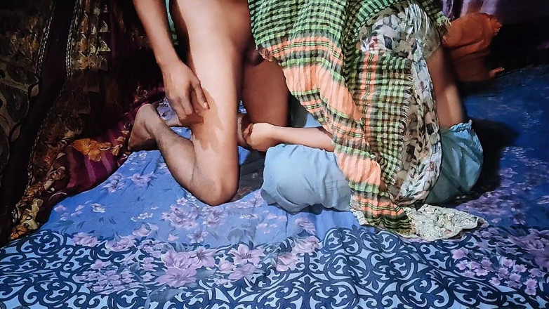 Romantic moments: Teman wanita mengejutkan saya apabila saya pulang ke rumah
