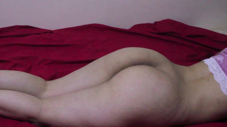 Reem Hassan: Cagna algerina scopa una coppia bollente