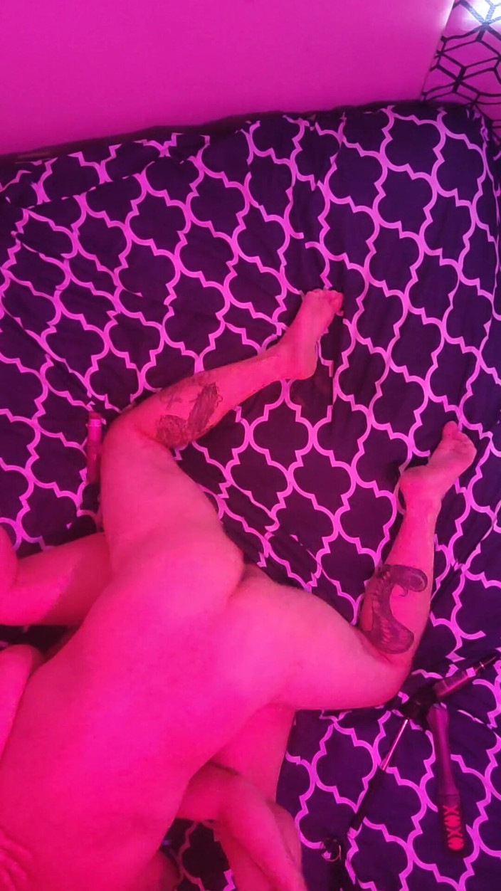 Bang bunker69: スカイカメラがパーティー後に見知らぬ男性にミルフを犯される様子を捉える
