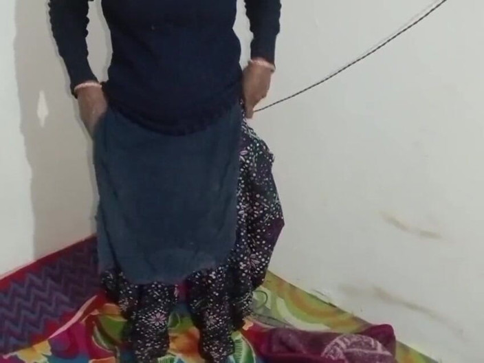 Bhabhi Rashmi: Clean Pussy