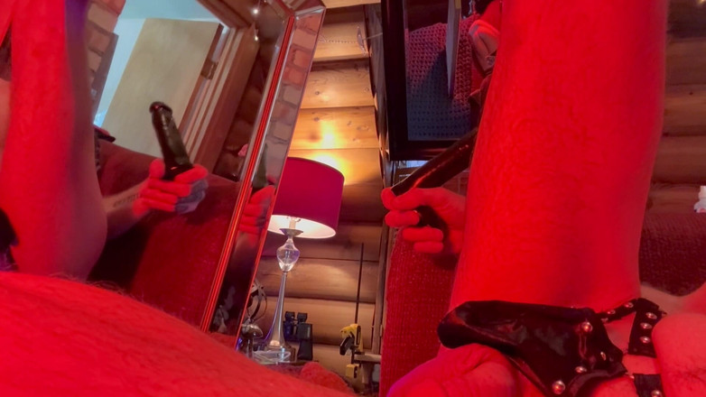 Douglas James: Lontra solista grande penetrazione dildo