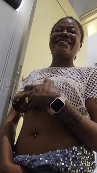 Rashy Star Si Intrufola Sul Fratellastro Si Masturba E Finisce per Farsi Scopare Così Duramente Da Karldobo Grande Cazzo Nero