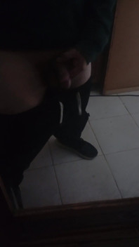 Get Naked in Mirror