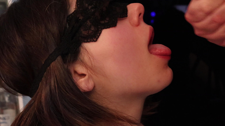 Chu-Chubi: 클로즈업 사정과 정액 삼키기