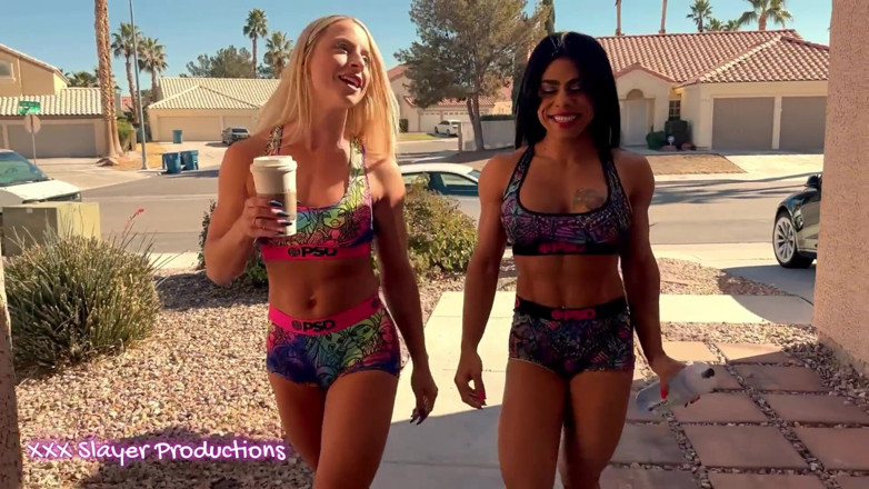 XXX Slayer Productions: Fit babes avslutar träning med cardio pegging