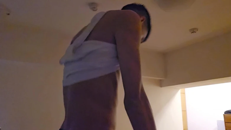 JustinXshow: 내 노예를 따먹는 얼굴